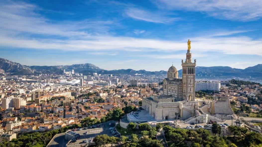 Rare 2 En Duplex Design Au Panier Marseilles